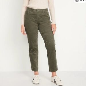 Old Navy Women's High-Waisted Cropped Pants, size 14 tall, color olive green